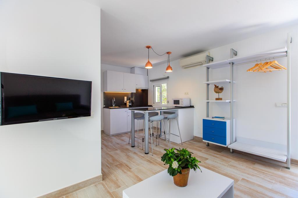 Pinos Playa Suites بلايا ميجورن المظهر الخارجي الصورة